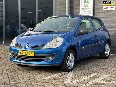 Blauw Occasion 2007 Renault Clio II Extreme Hatchback | € 999 (Super prijs)