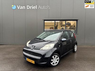Zwart Occasion 2011 Peugeot 107 Hatchback | € 2.440 (Goede deal)