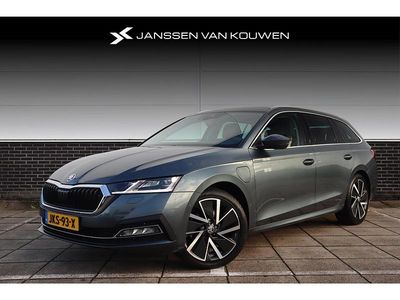 Grijs Gebruikt 2021 Skoda Octavia Business Line Stationwagen | € 22.890 (Eerlijke prijs)