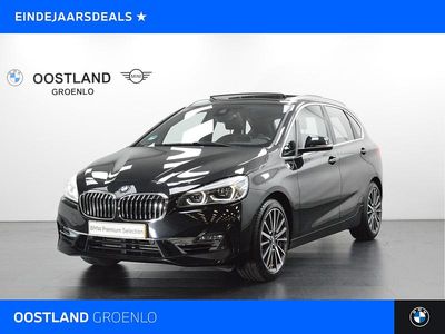 Zwart (metallic) Gebruikt 2020 BMW 220 Executive Stationwagen | € 27.450 (Iets duurder)