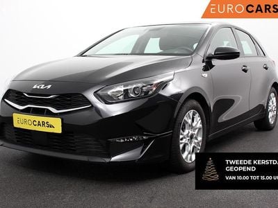 Zwart Gebruikt 2023 Kia Ceed Comfort Hatchback | € 15.940 (Goede deal)