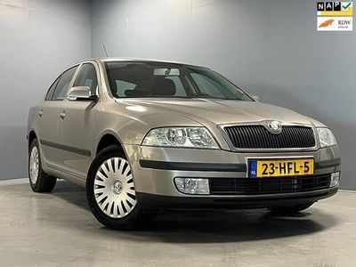 tweedehands Skoda Octavia 1.6 Ambiente/NL Auto/PDC/Trekhaak/Airco