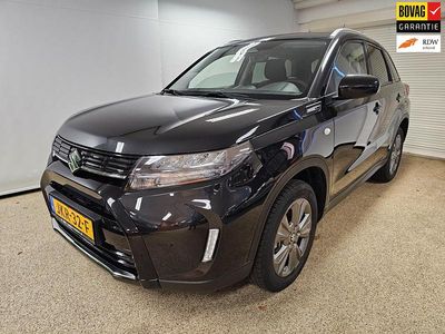 Zwart Occasion 2025 Suzuki Vitara SUV | € 28.950 (Eerlijke prijs)