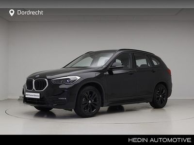 Zwart Occasion 2021 BMW X1 Sport Line SUV | € 30.895 (Duur)