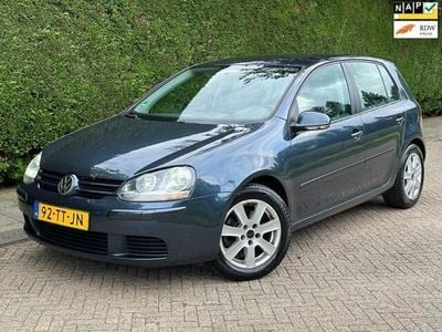 Grijs Gebruikt 2007 VW Golf V Hatchback | € 4.750 (Eerlijke prijs)