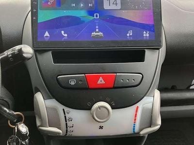 Occasion Toyota Aygo 68 PK (50 kW) 2007 Rood Hatchback