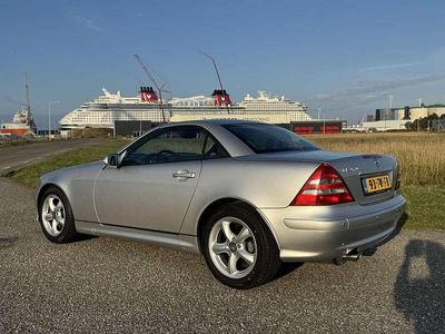 Grijs Gebruikt 2000 Mercedes SLK320 Cabriolet | € 11.500