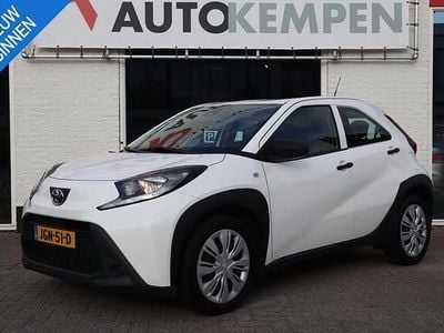 Wit Gebruikt 2022 Toyota Aygo X Play SUV | € 14.500 (Super prijs)