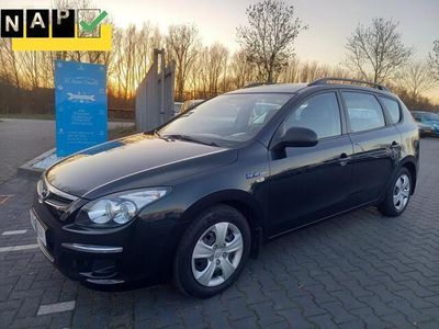 tweedehands Hyundai i30 CW 1.4i CVVT Blue ActiveVersion