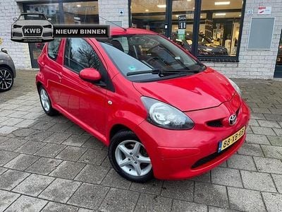 Rood Gebruikt 2007 Toyota Aygo Hatchback | € 1.950 (Eerlijke prijs)