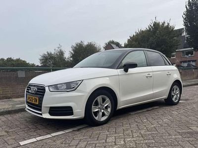 Wit Gebruikt 2016 Audi A1 Sport Hatchback | € 11.499 (Eerlijke prijs)