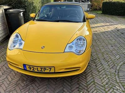 Geel Occasion 2003 Porsche 996 Cabriolet | € 37.500