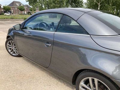 VW Eos