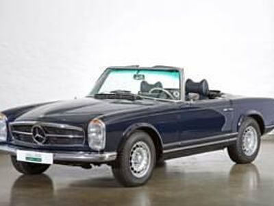 Blauw904 dunkelblau Gebruikt 1971 Mercedes SL280 Cabriolet | € 99.900