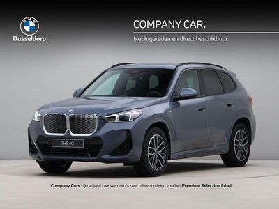 Grijs, metallic lak Gebruikt 2025 BMW iX1 M Sport SUV | € 57.845 (Eerlijke prijs)