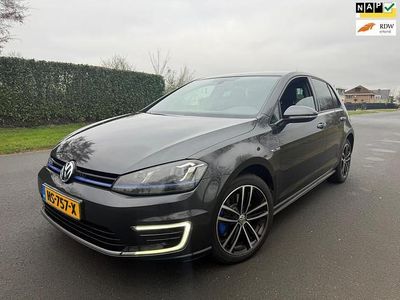 Gebruikt 2015 VW e-Golf GTE Hatchback | € 10.799 (Eerlijke prijs)