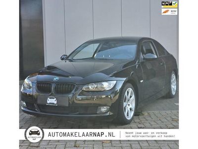 Zwart Occasion 2007 BMW 325 Executive Coupé | € 14.440 (Duur)