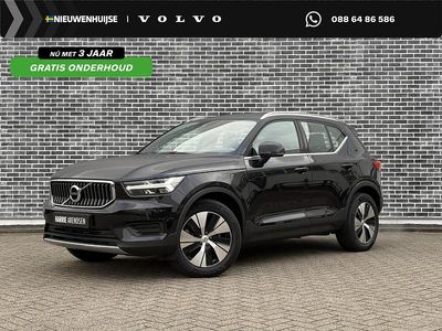 Zwart Gebruikt 2022 Volvo XC40 Inscription SUV | € 34.899 (Eerlijke prijs)