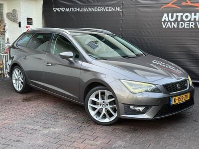 Grijs (metallic) Occasion 2014 Seat Leon ST Business Stationwagen | € 9.450 (Eerlijke prijs)