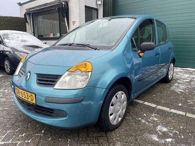 Blauw (metallic) Gebruikt 2006 Renault Modus Campus MPV | € 2.150 (Eerlijke prijs)
