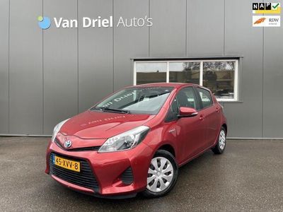 tweedehands Toyota Yaris 1.5 Full Hybrid Aspiration Automaat / Navigatie / 1e Eigenaar!