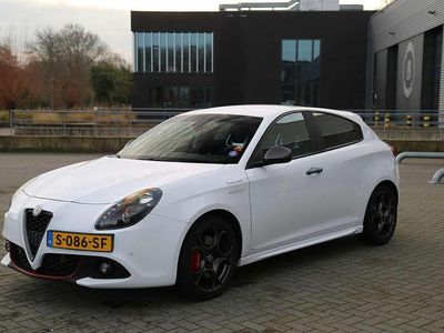 Wit Gebruikt 2017 Alfa Romeo Giulietta Veloce MPV | € 20.500 (Eerlijke prijs)