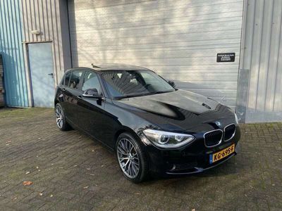 tweedehands BMW 116 i excutive //panoramadak