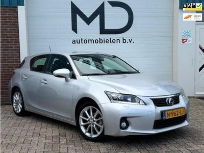 Lexus CT200h