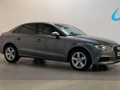 Grijs Occasion 2020 Audi A3 Proline Sedan | € 16.400 (Goede deal)