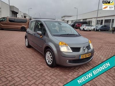 Occasion Renault Modus Luxe 98 PK (72 kW) 2005 Grijs MPV