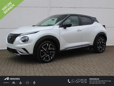 Twotone pearl white/black Nieuw 2025 Nissan Juke Pack SUV | € 34.885