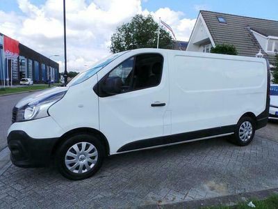 tweedehands Renault Trafic 1.6 dCi 122pk T29 L2H1 AircoCruiseNaviPdc 3 per