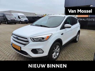 tweedehands Ford Kuga 1.5 EcoBoost Titanium | 200KG TREKGEWICHT | TREKHAAK | NETTE AUTO |