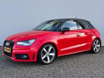 Rood Occasion 2014 Audi A1 S-Line Hatchback | € 12.450 (Eerlijke prijs)