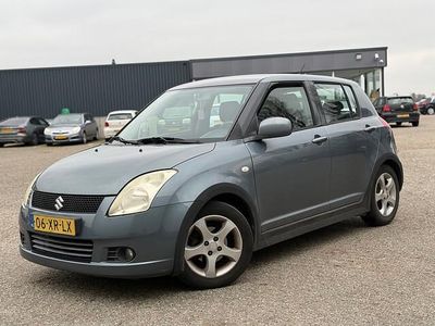 Grijs Occasion 2007 Suzuki Swift Hatchback | € 2.750 (Eerlijke prijs)