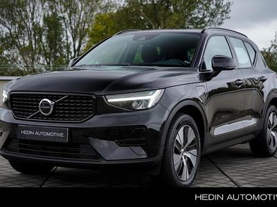 Zwart Gebruikt 2022 Volvo XC40 Plus SUV | € 32.995 (Eerlijke prijs)