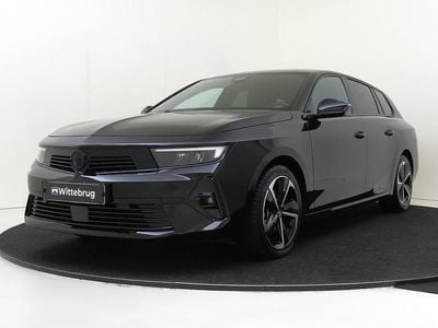 Zwart Gebruikt 2024 Opel Astra Stationwagen | € 25.925 (Goede deal)