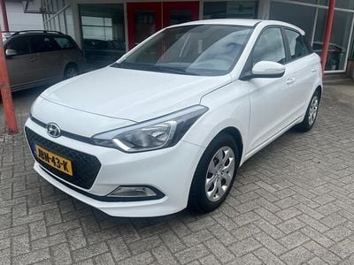 Wit Gebruikt 2017 Hyundai i20 GO! Hatchback | € 10.950 (Eerlijke prijs)