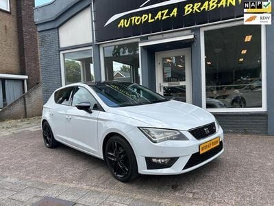 Wit Gebruikt 2013 Seat Leon FR Hatchback | € 11.499 (Iets duurder)