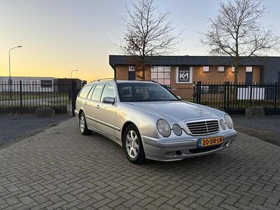 Grijs Gebruikt 1999 Mercedes 320 Avantgarde | € 3.440