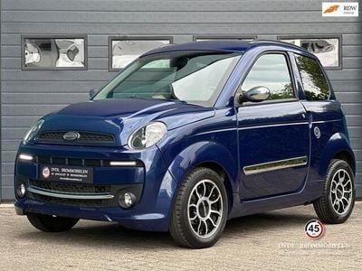 Blauw Gebruikt 2017 Aixam Microcar Premium Hatchback | € 10.950