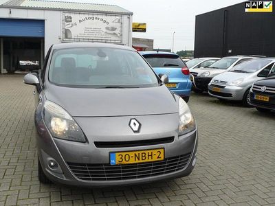 Grijs Occasion 2010 Renault Grand Scénic III MPV | € 3.950 (Eerlijke prijs)