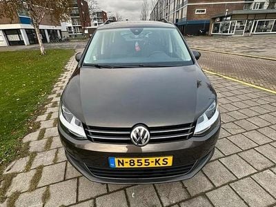 VW Sharan