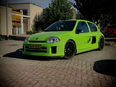 Groen Gebruikt 2001 Renault Clio II R.S. Hatchback | € 36.999