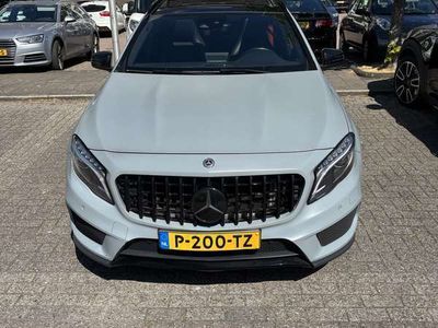 Mercedes GLA200