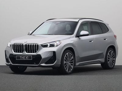 Grijs Occasion 2025 BMW X1 Sport Line SUV | € 65.880