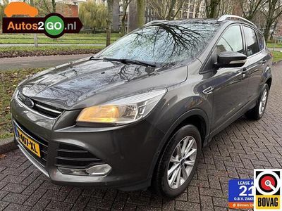Grijs (metallic) Gebruikt 2016 Ford Kuga Titanium SUV | € 12.995 (Eerlijke prijs)
