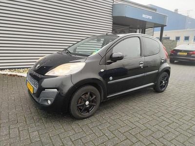 Occasion Peugeot 107 Envy 68 PK (50 kW) 2012 Zwart Hatchback