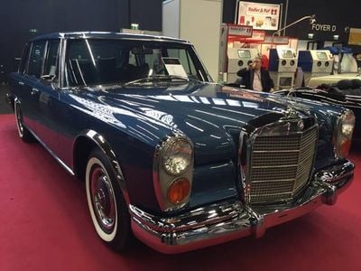 Blauwblau metallic #387 Gebruikt 1970 Mercedes 600 Sedan | € 185.000