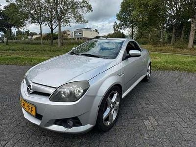 Occasion Opel Tigra Cosmo 125 PK (91 kW) 2005 Grijs Cabriolet